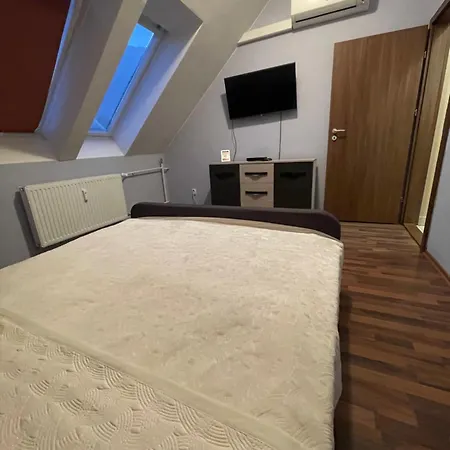Apartment Palank *
